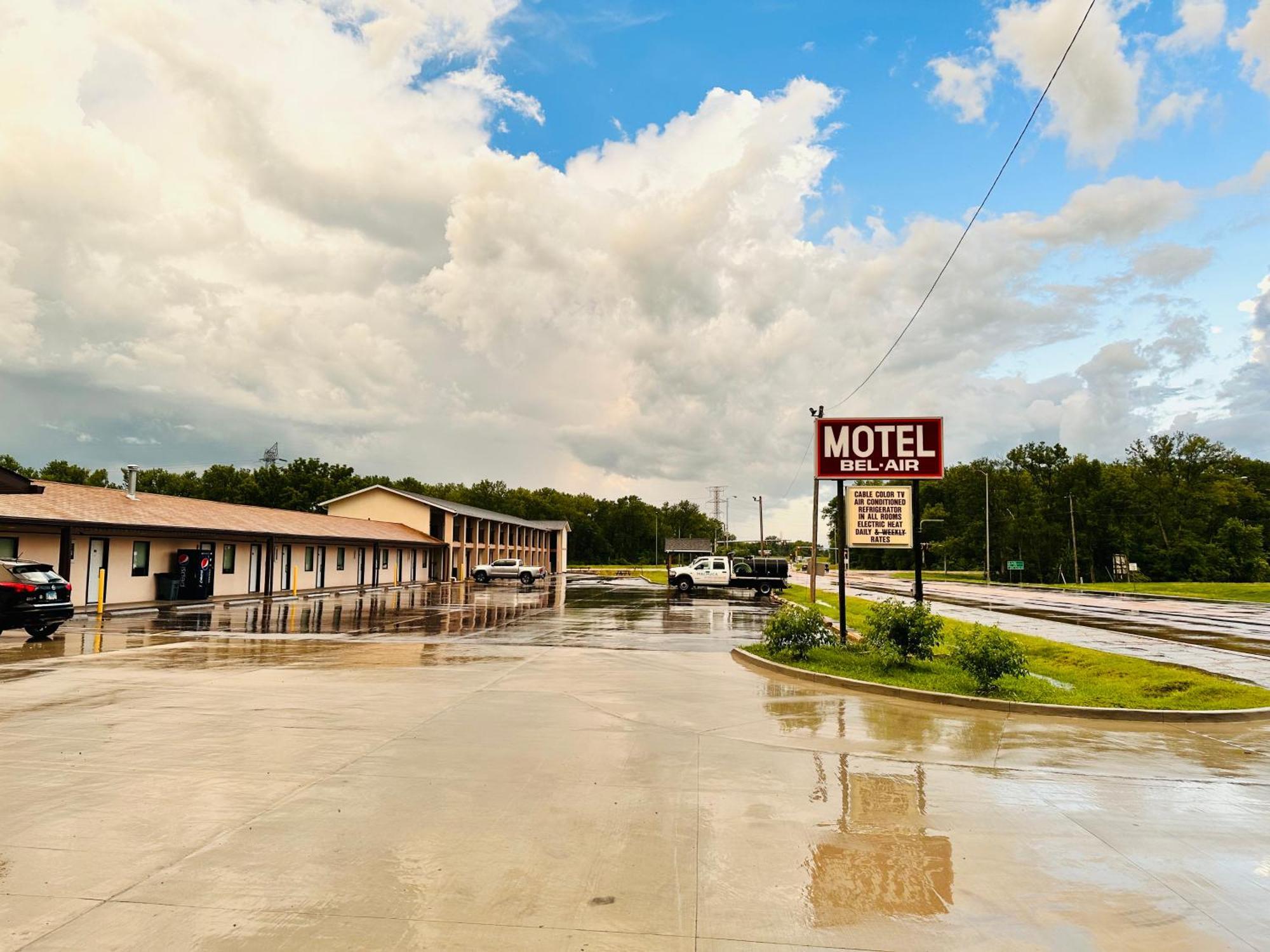 Bel Air Motel Wood River Eksteriør billede